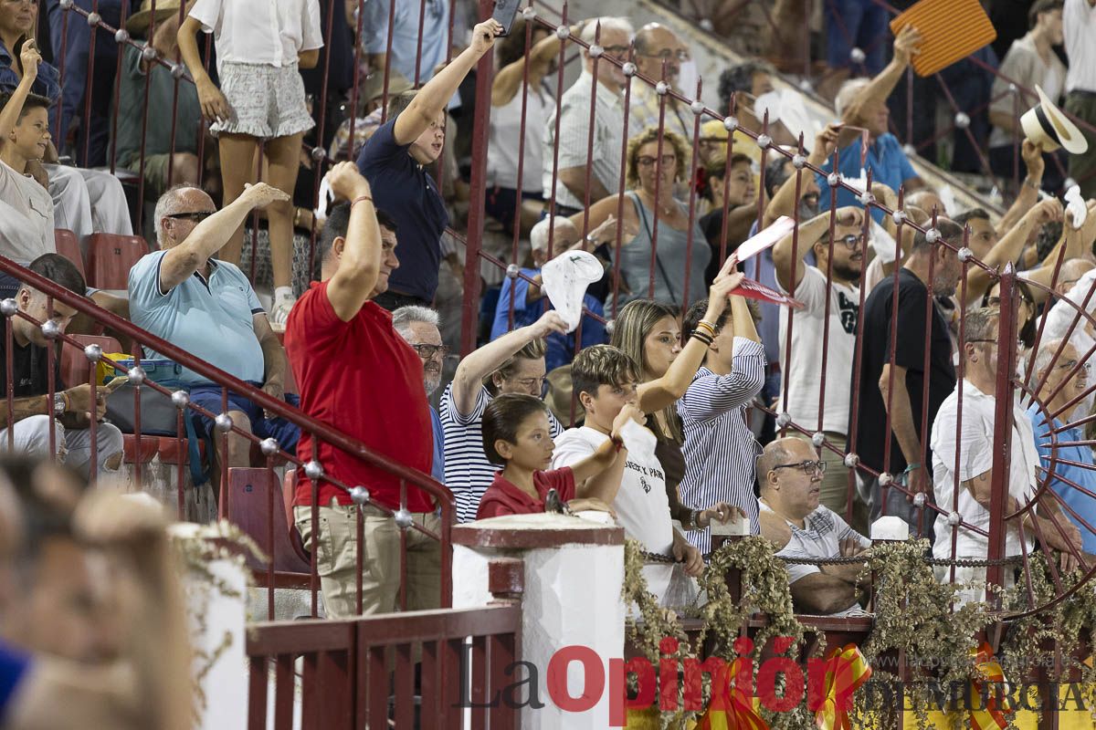 Así se vivió el quinto festejo de la Feria Taurina de Murcia en los tendidos