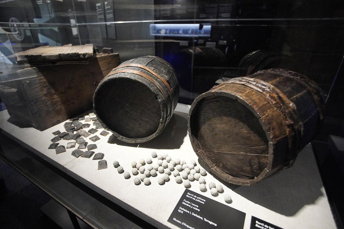 L'exposició 'Naufragis. Arqueologia submergida' s'endinsa en el món de l'arqueologia subaquàtica