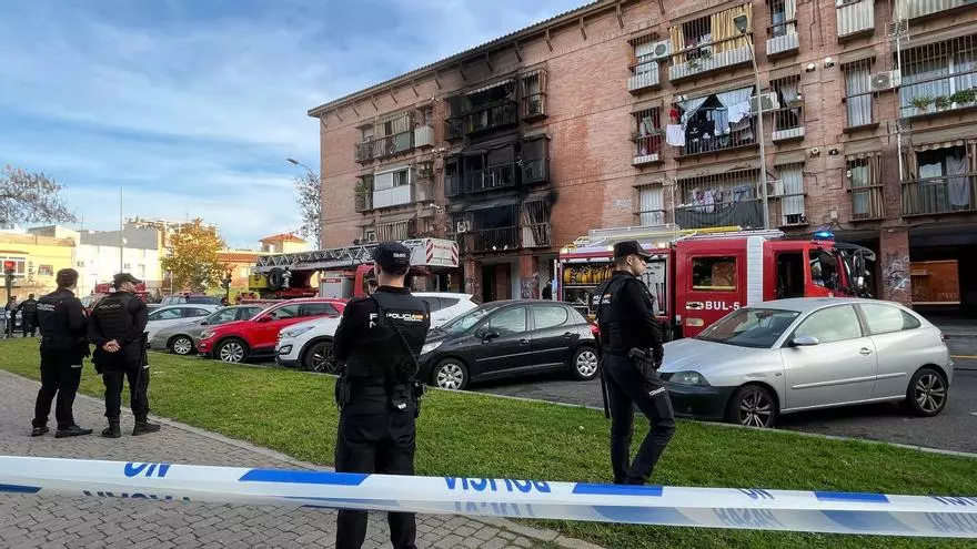 Un fallecido en el incendio de una vivienda en Las Moreras