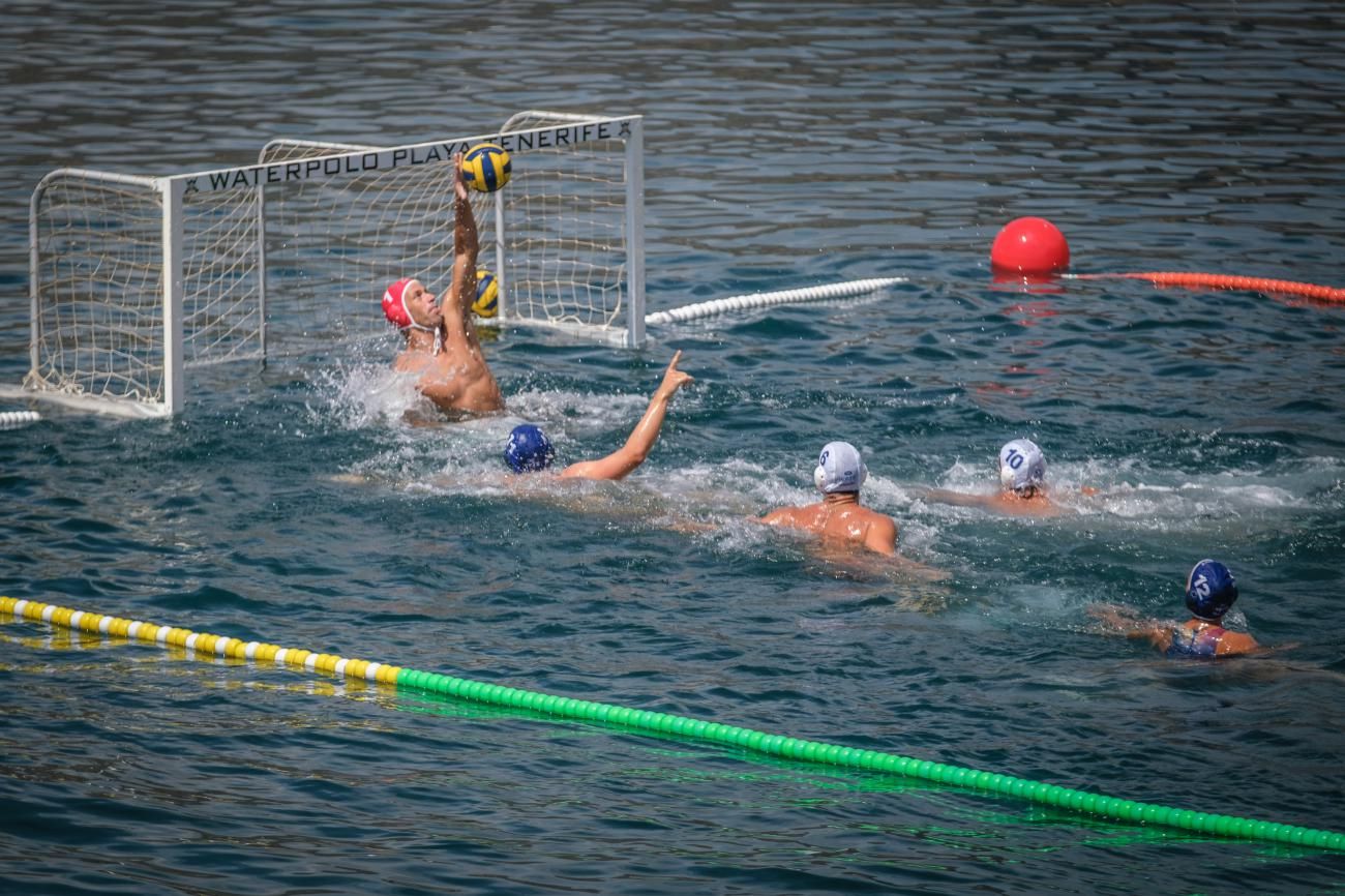 Nuevo campo de waterpolo en la playa de Las Teresitas