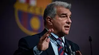 Laporta: "En Colonia los árbitros nos robaron el partido, no querían que ganásemos la Champions"