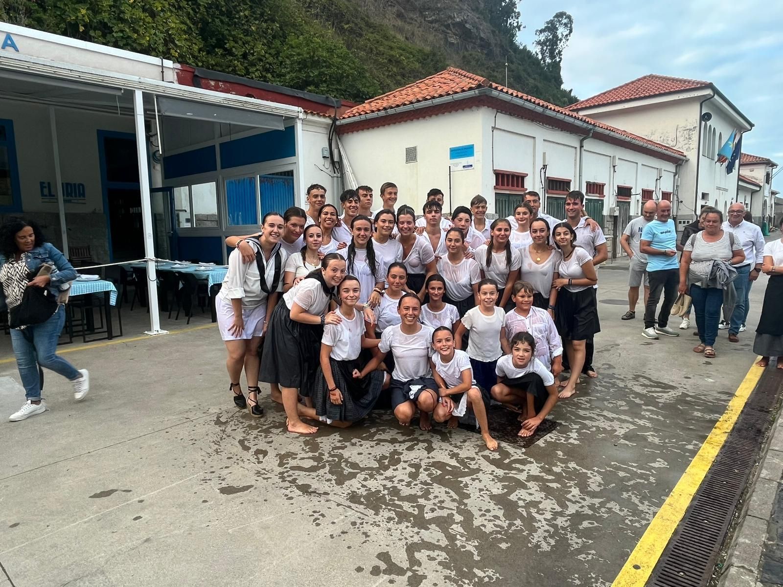 San Roque, devoción y tradición marinera en Tazones, en una fiesta familiar y para el reencuentro