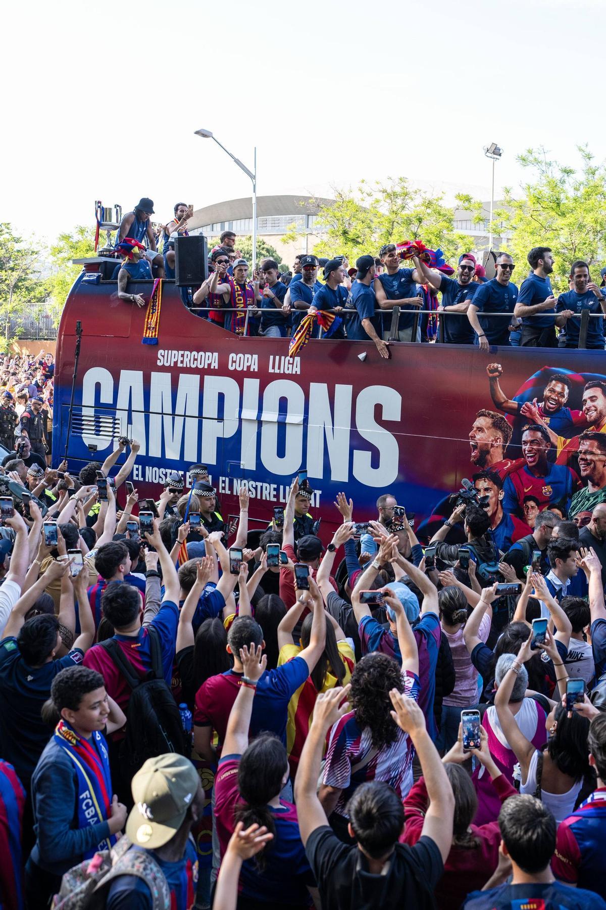 La rúa del Barça por las calles de Barcelona