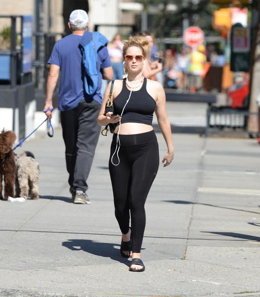 Jennifer Lawrence paseando por las calles de Nueva York