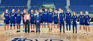 El alcalde de Oviedo felicita al Alimerka Oviedo Baloncesto: "Toda la ciudad vibra con vosotros"