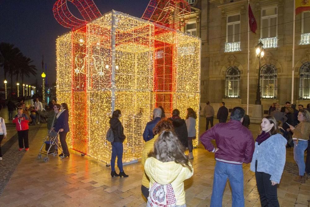 Encendido de luces de Navidad e inauguración del Belén en Cartagena