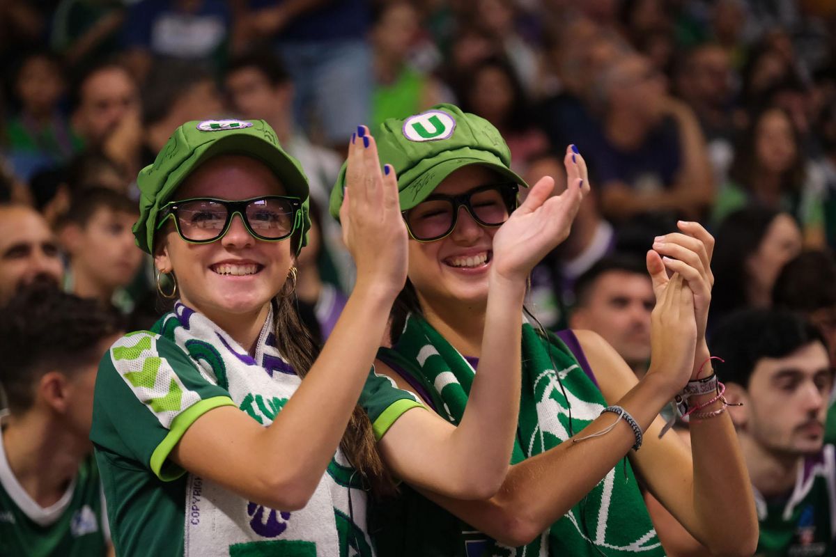 El Unicaja - Lenovo Tenerife de la Liga Endesa 23/24, en imágenes