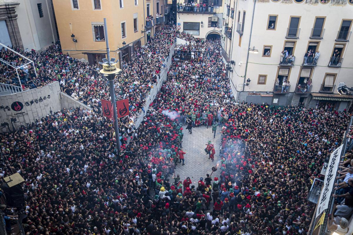 El Passacarrers de Patum d'aquest dimecres al vespre, en imatges