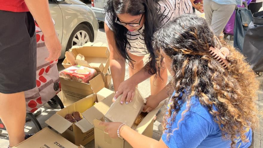 INPAVI Alicante reparte más de 7.000 kilos de alimentos a 180 familias alicantinas