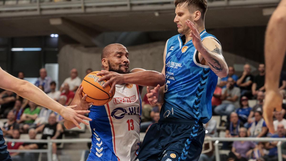 Kevin Larsen, en el duelo contra el Zamora.