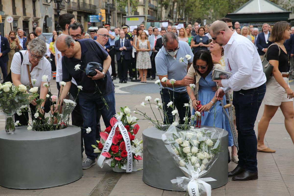 Homenaje a las víctimas del atentado del 17-A, en Barcelona