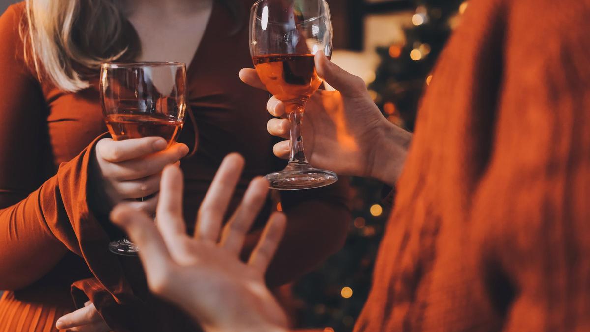 Fiesta de Navidad de oficina. Foto de archivo.