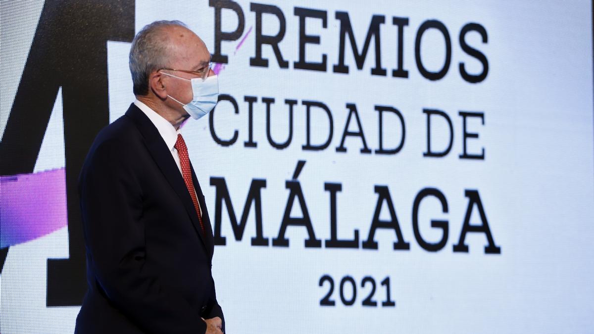 El Ayuntamiento acoge la entrega de los Premios Málaga