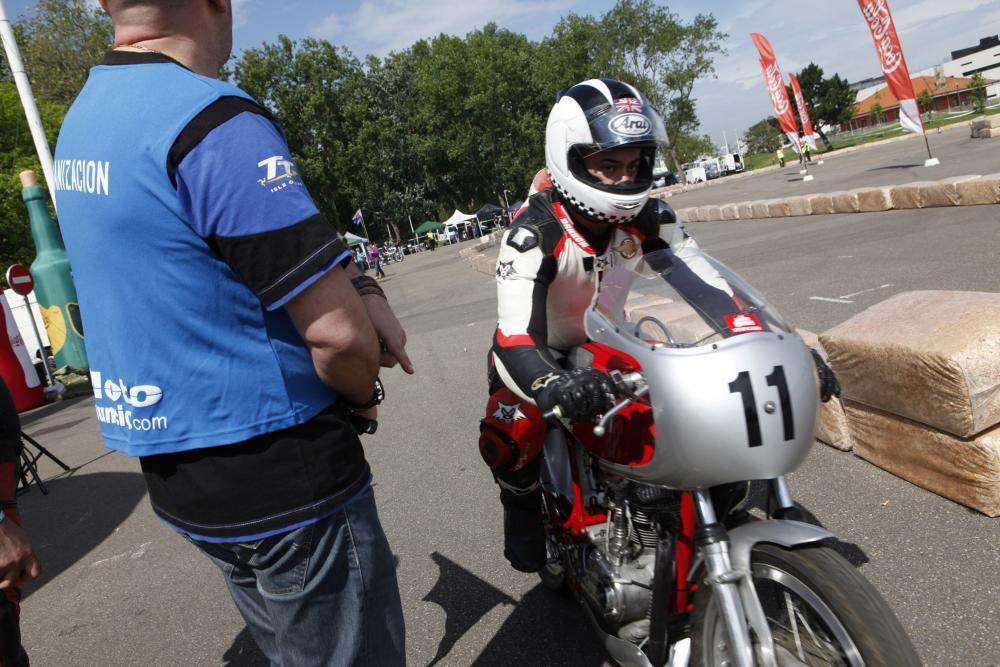 Carreras de motos clásicas en Gijón