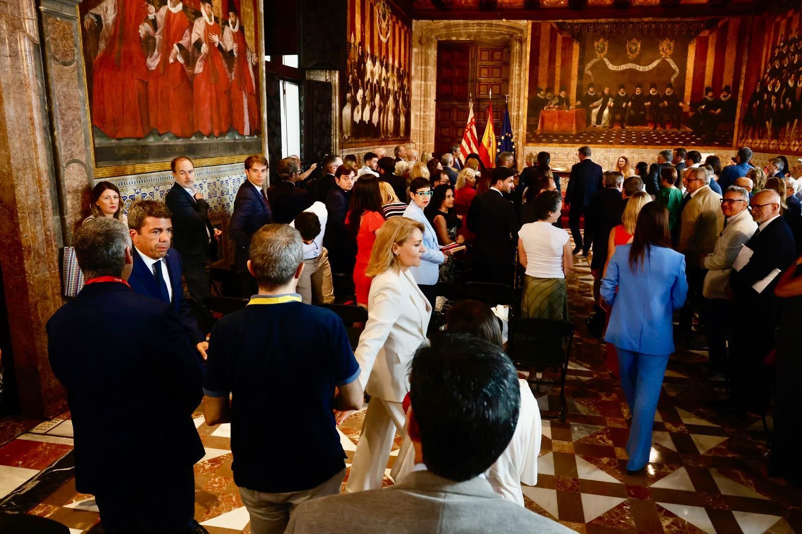 Toma de posesión de los nuevos consellers de Mazón