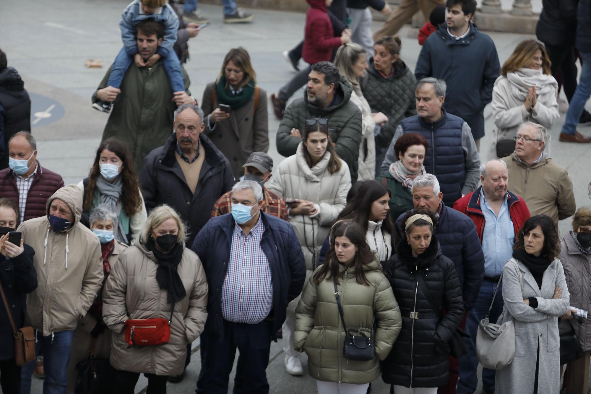 En imágenes: La procesión del Viernes Santo en Gijón