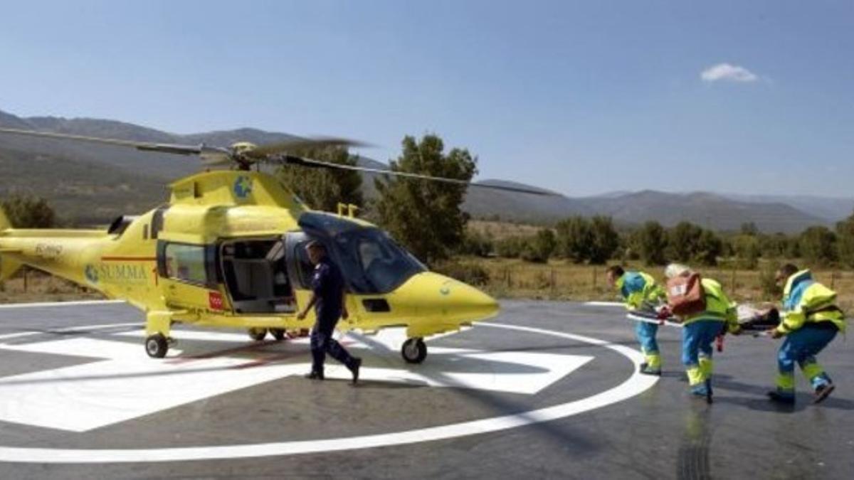 El equipo del Helicóptero Sanitario del SUMMA 112