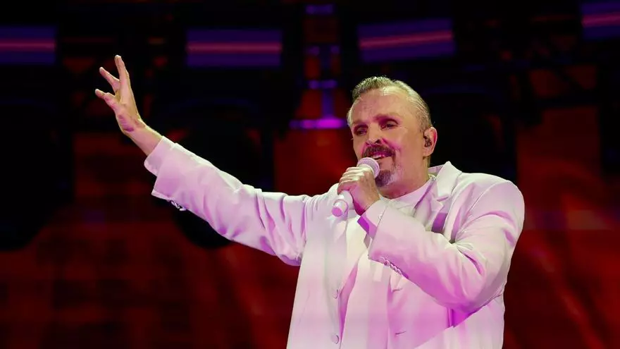 Miguel Bosé reaparece tras su mudanza a Andorra y revela sus planes para el verano