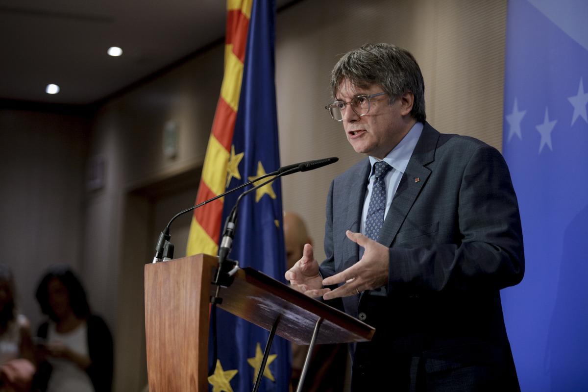 Puigdemont dice que tras el acuerdo con el PSOE se entra en una etapa inédita