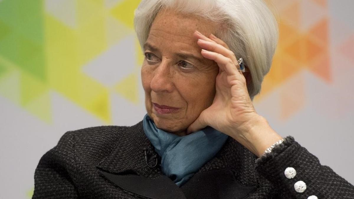 zentauroepp36773739 imf managing director christine lagarde speaks during a disc170316123023