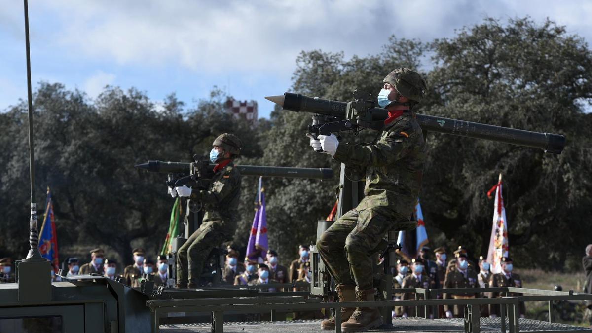 Parada militar en Cerro Muriano.