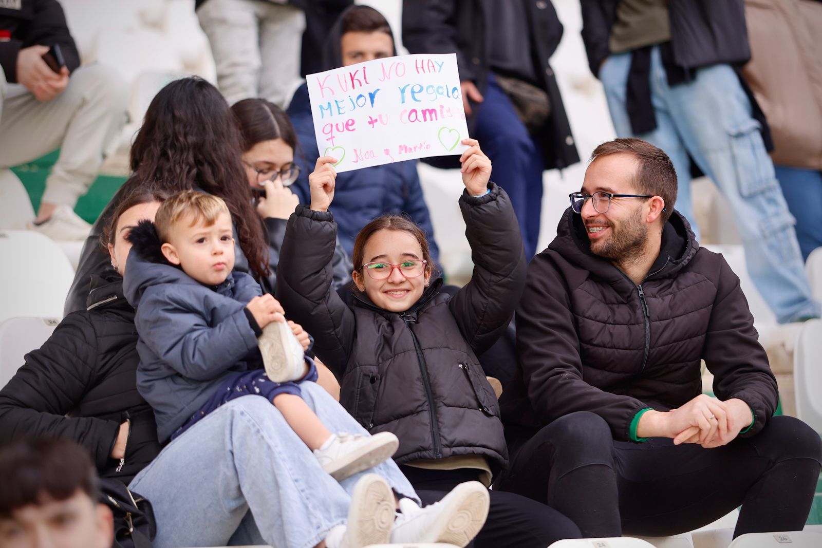 El Córdoba entrena ante su afición en El Arcángel
