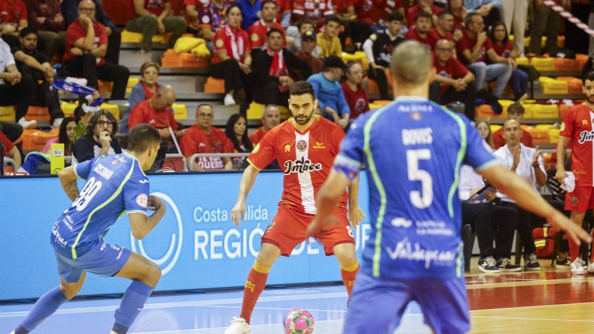 Todas las imágenes del Jimbee Cartagena contra el Valdepeñas