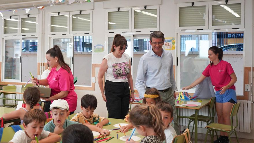 Las escuelas de verano de Ontinyent impulsan la ocupación juvenil con más de 40 contrataciones
