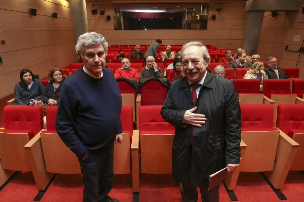 Acto de celebración de los 50 años de existencia de la Asociación de Vecinos del Oviedo Antiguo