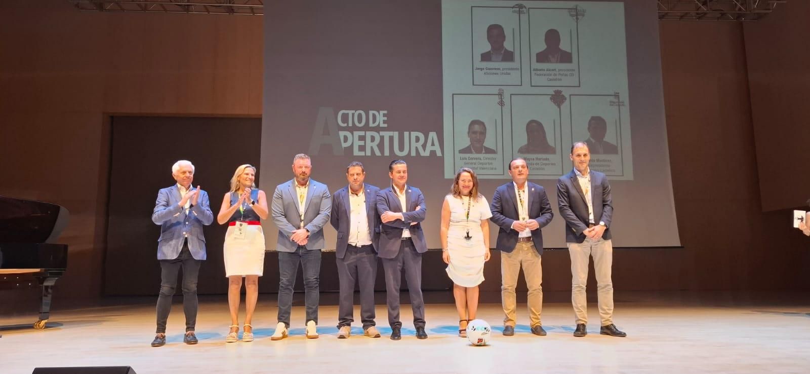 El Auditori acoge a los asistentes al Congreso Nacional de Peñas de Castellón