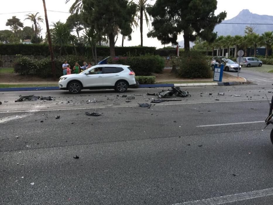 Caos en la A-7 en Marbella durante la huída de un conductor borrachó, que provó un accidente.