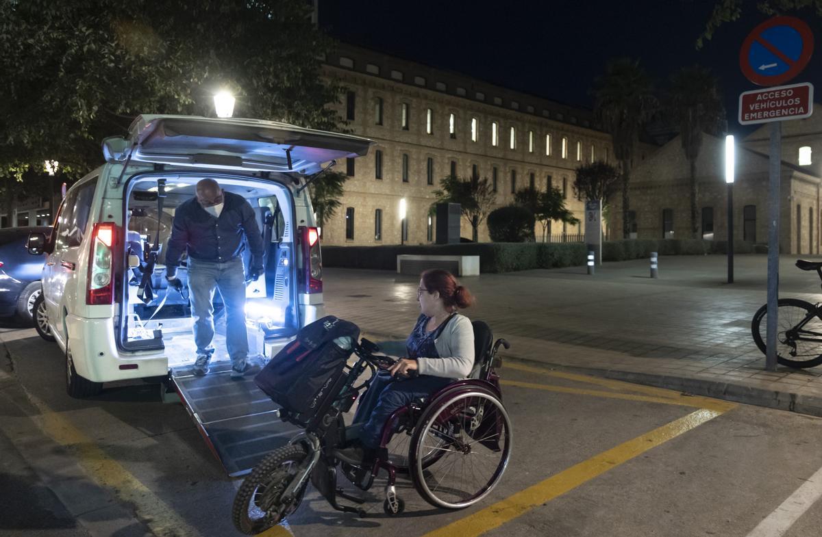 Valencia. Los conductores de taxis adaptados se quejan de que son pocos y no tienen ayudas