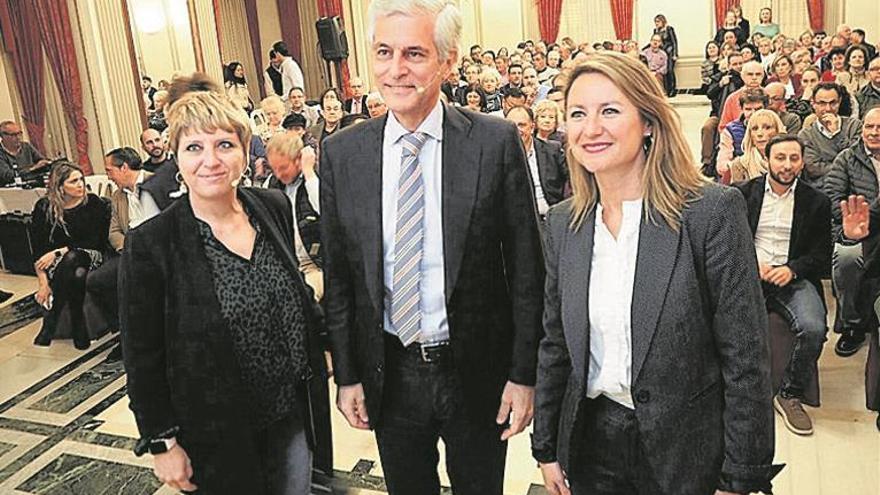 Suárez Illana apela a la «unidad  de España» en su visita a Castelló