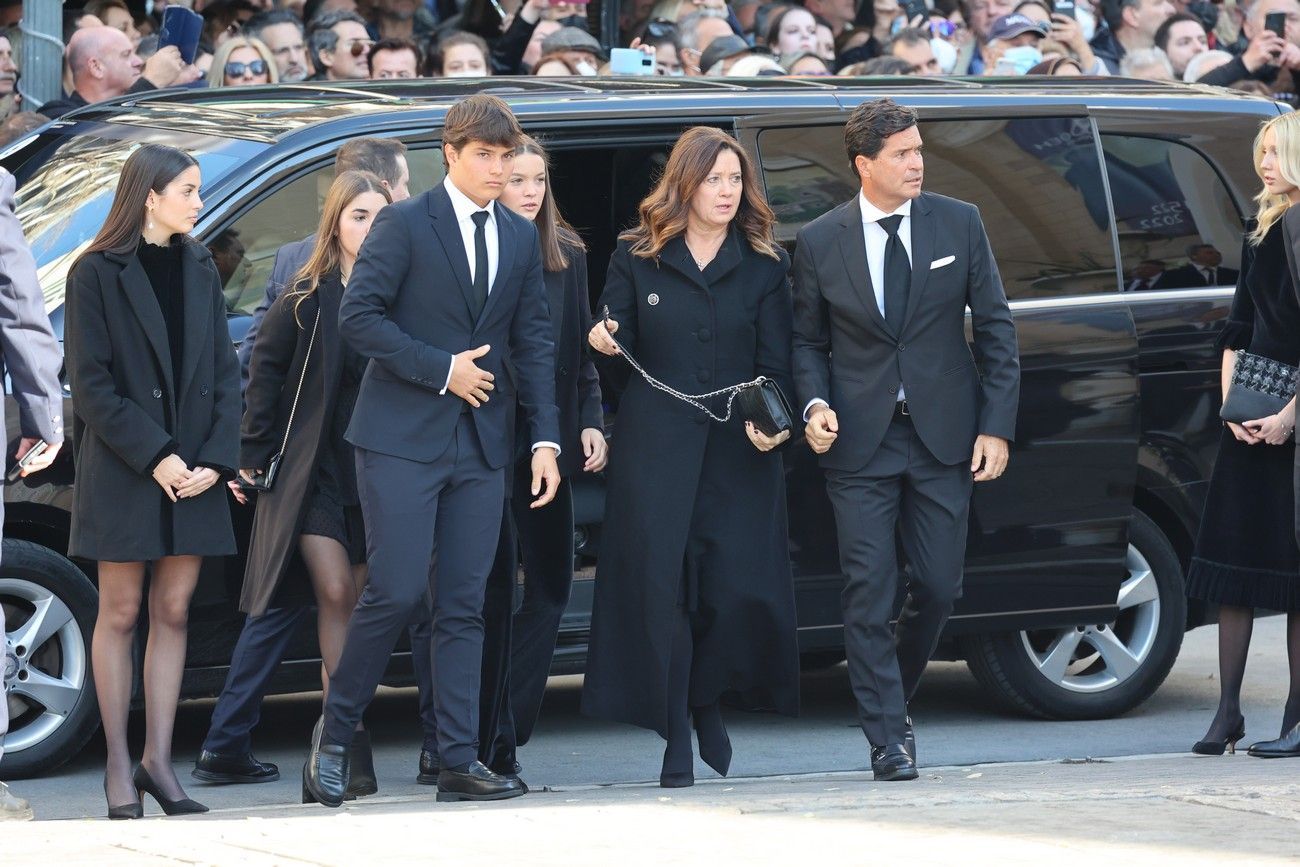 Así es la familia canaria del rey Constantino de Grecia que acaparó toda la atención durante su funeral