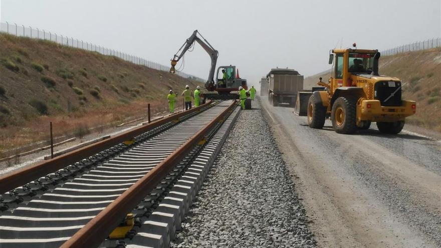 El BOE publica la licitación de las subestaciones eléctricas del tramo del AVE Plasencia-Badajoz