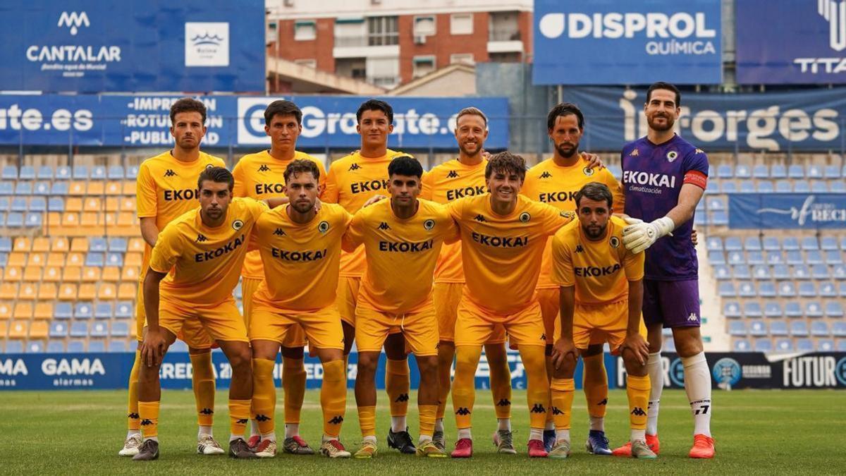 Formación titular del Hércules en La Condomina para medirse con el UCAM Murcia en su tercer amistoso de pretemporada.