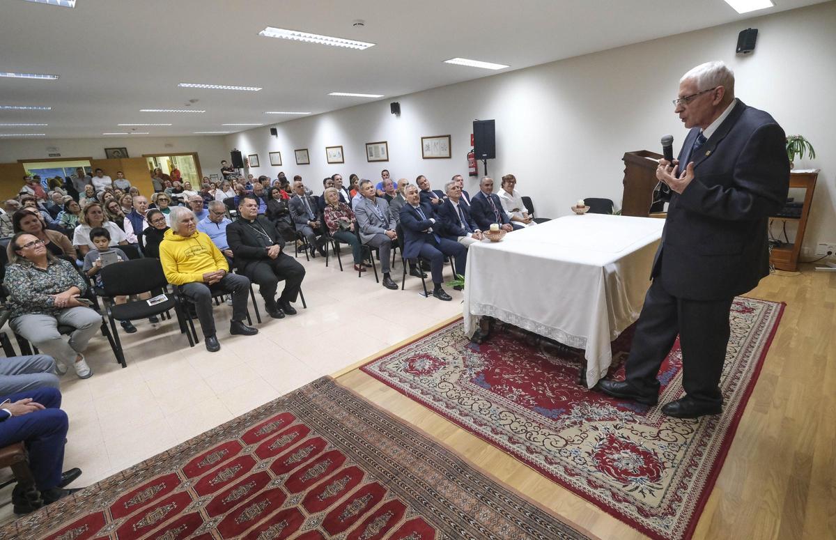 Acto de la Obra Social homenaje a los voluntarios ejemplares. Acto de la Obra Social homenaje a los voluntarios ejemplares.