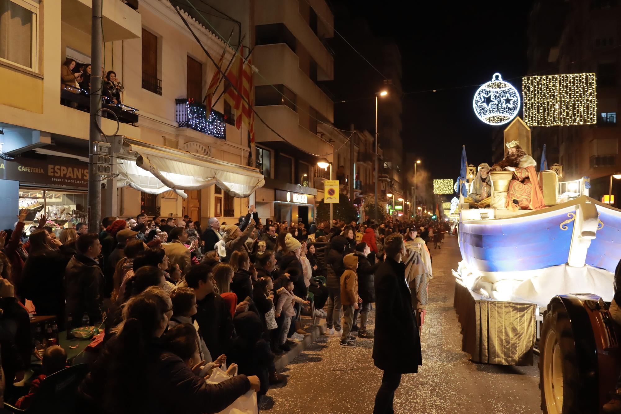 Las imágenes de la cabalgata de Reyes de Vila-real del 2023