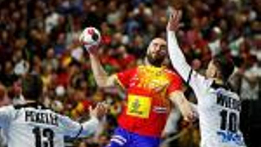 Handbol Espanya perd amb Alemanya (31-30)