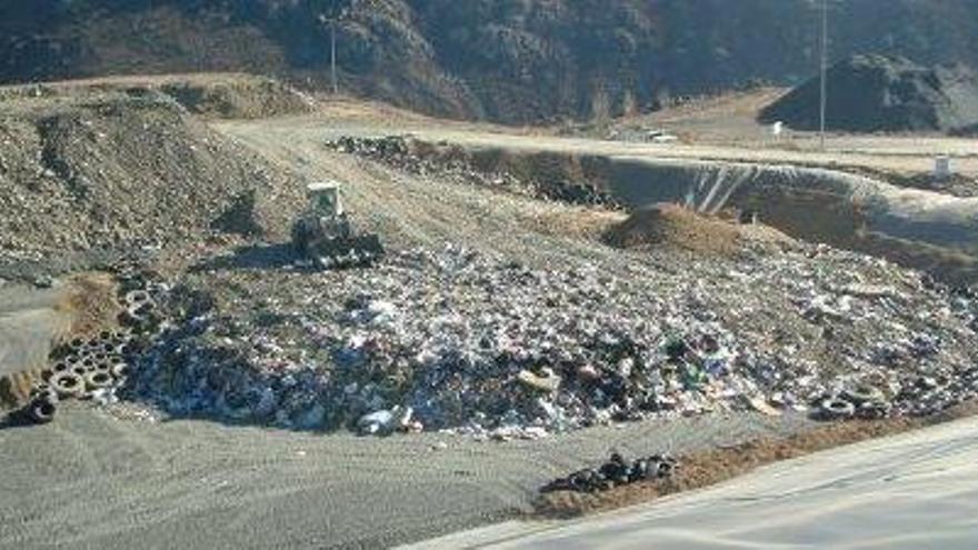 L&#039;abocador comarcal de Bellver de Cerdanya, que ha arribat al límit