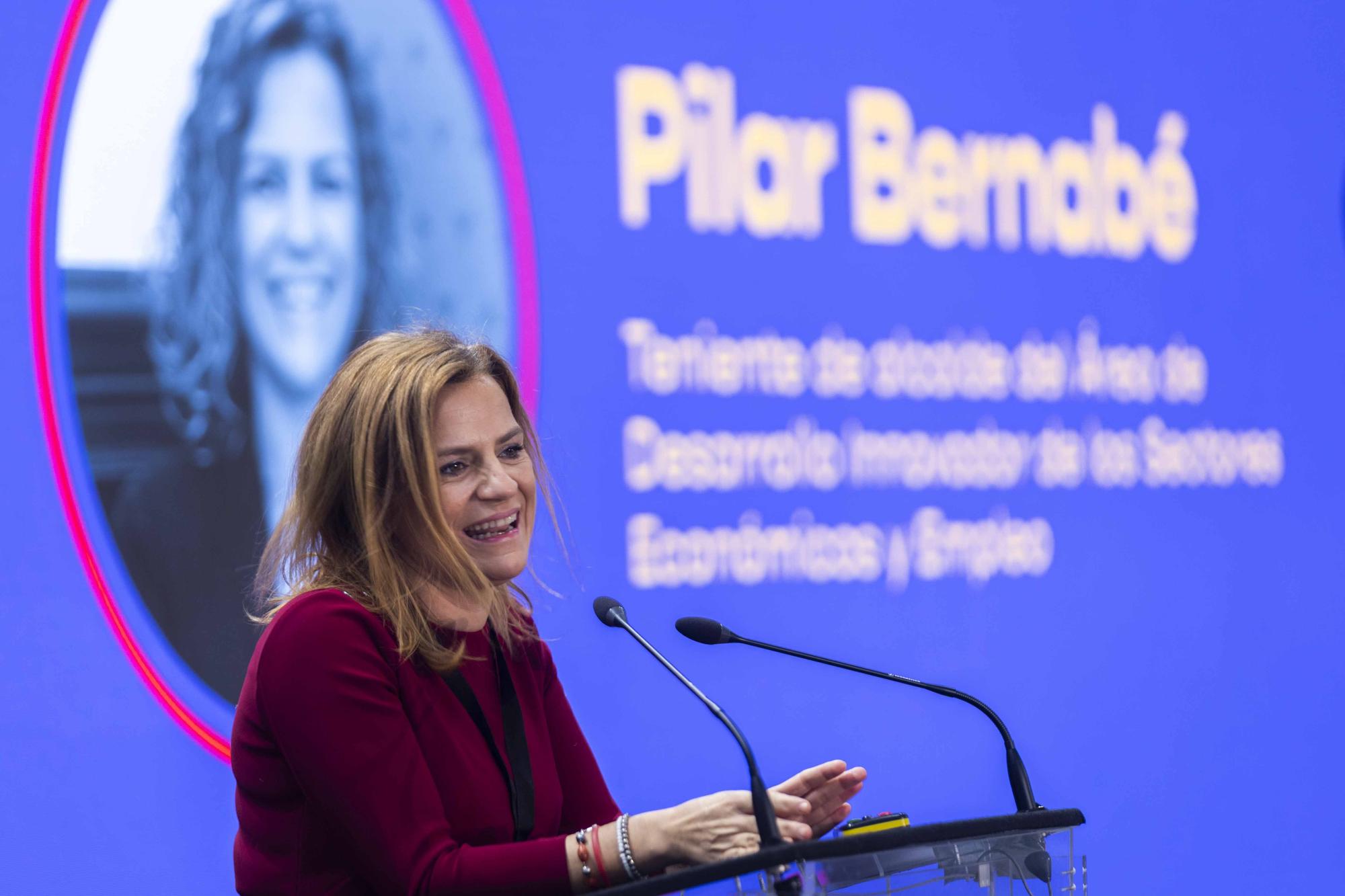 Primer foto Liderazgo Femenino