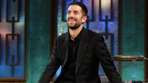 El presentador y humorista David Broncano en el programa La Revuelta