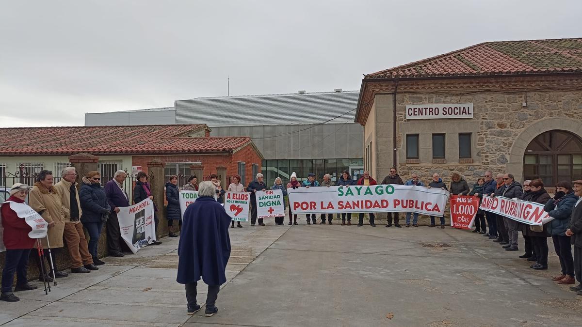 Concentración número 67 por la sanidad en Sayago