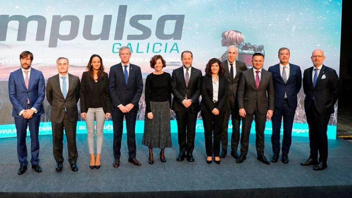 DESARROLLO. Miembros del consejo y del comité técnico de la sociedad púbico-privada Impulsa Galicia.