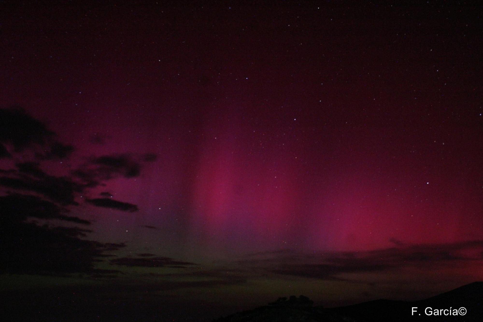 La aurora boreal sobre el concejo de Valdés.