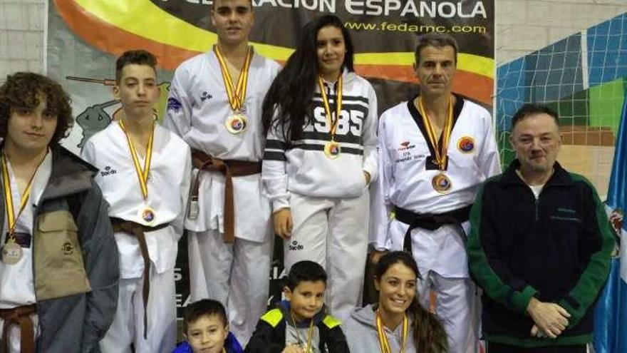 La representación del Taekwondo Avilés.