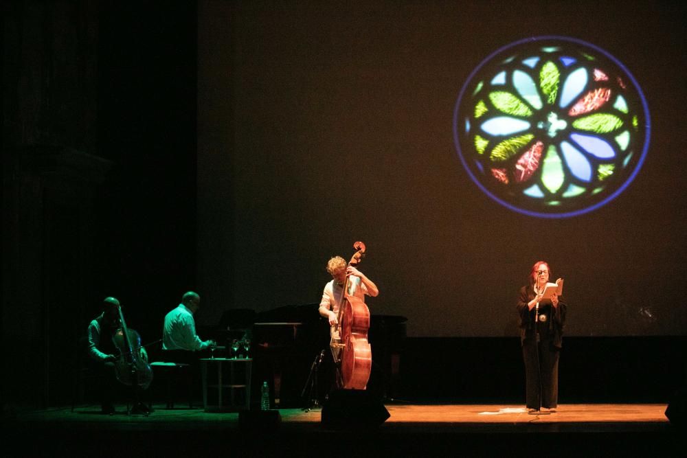 Recital poético del Festival de poesia de la mediterrània