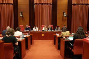 De la sequera a l’escó de Borràs: el Parlament dissenya un ple per saldar comptes pendents abans de les municipals