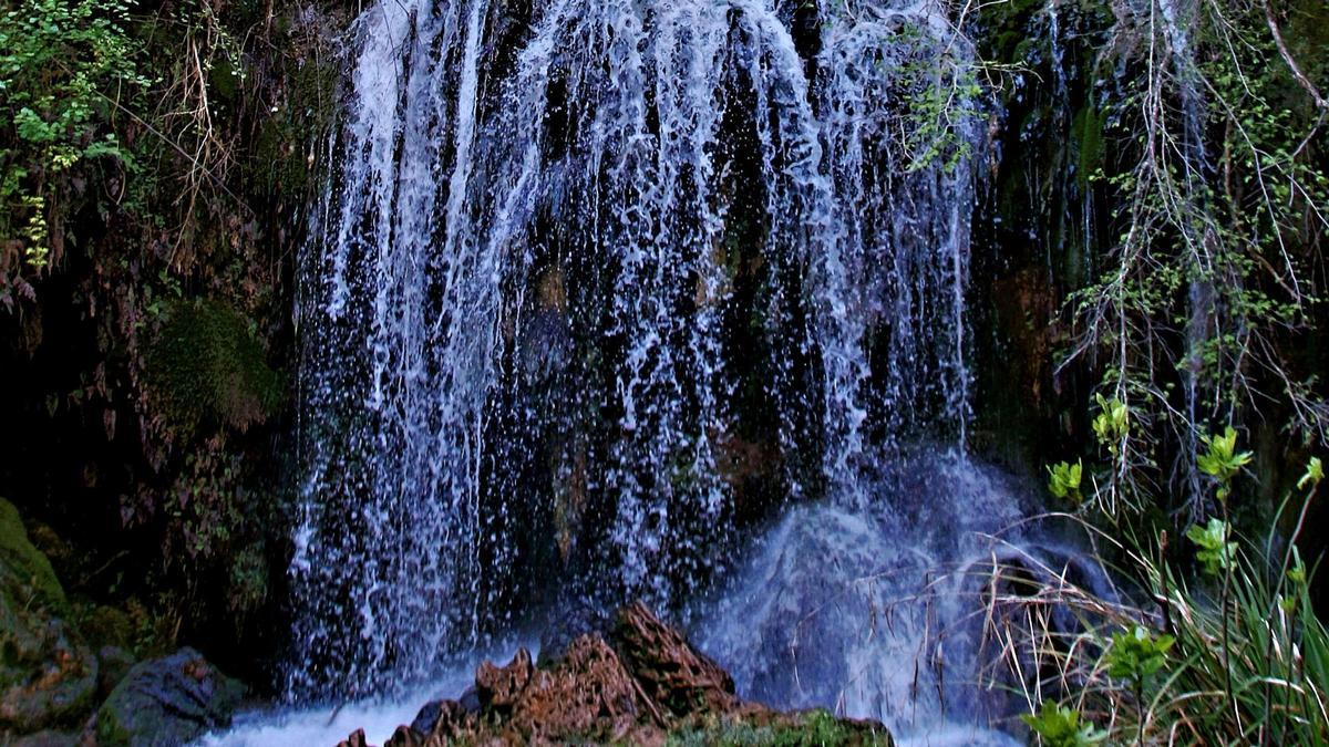La cascada del Gorg del Molí dels Murris.