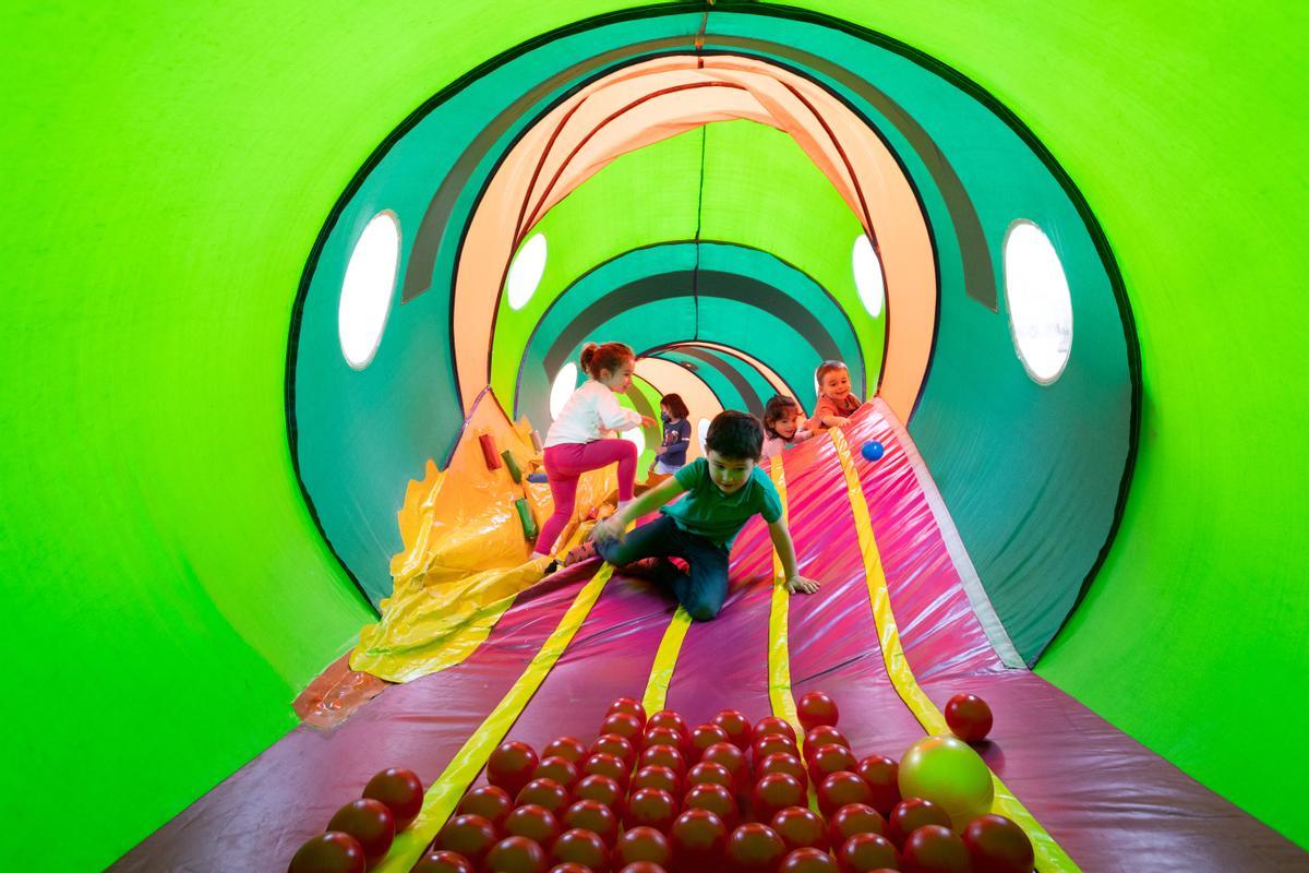 Llenazo en Lugo de Llanera: la jornada en familia desborda las previsiones